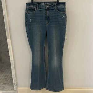 Old Navy women’s flare jeans size 14